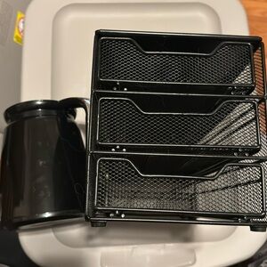 Keurig Coffee Pot and pods holder